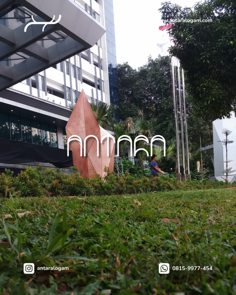 Tugu Waskita Rajawali