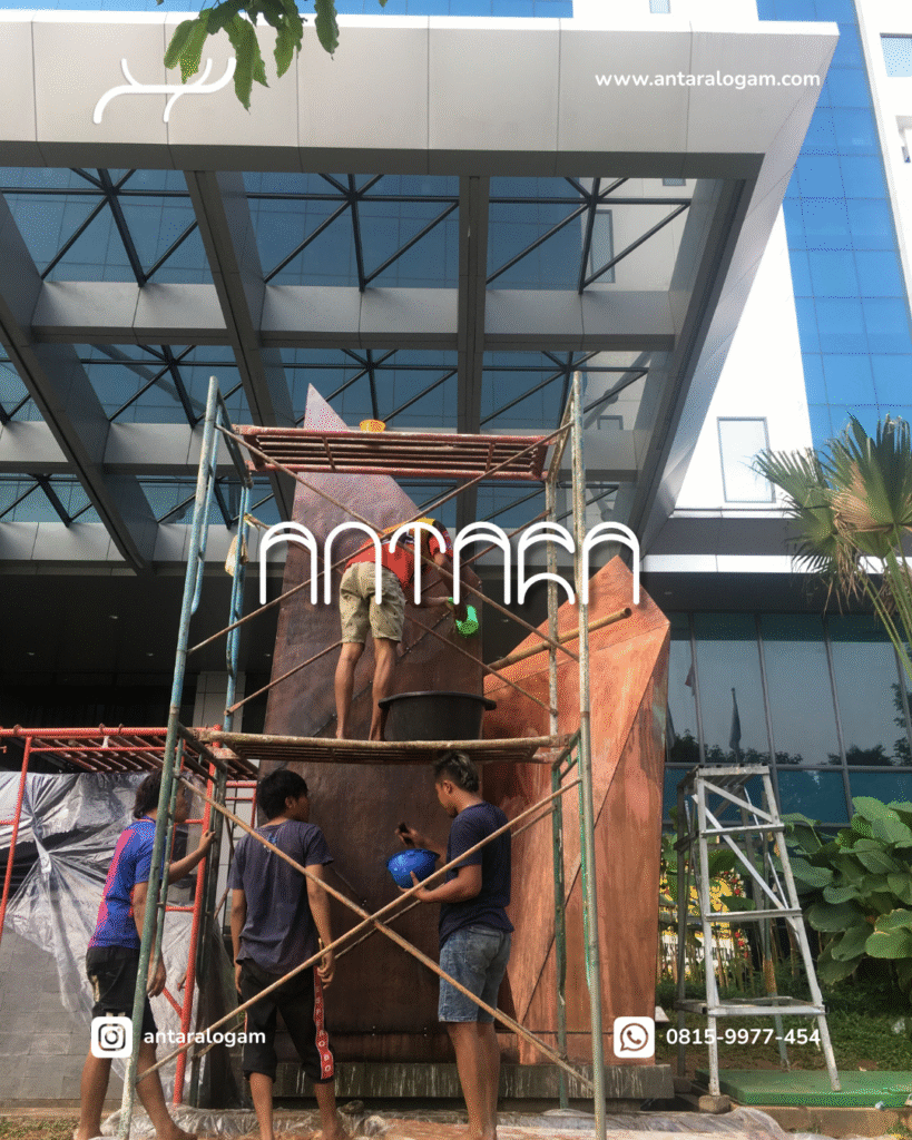 Tugu Waskita Rajawali