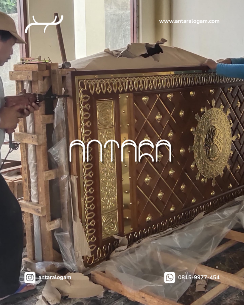 Pemasangan Interior Masjid Al Mubarak